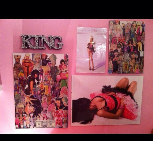 hanzykins88's profile picture. I am 1 of HB dedicated biggest craziest barbz! i love u COOKIE,NICKI MIRAJ,NICKI MINAJ,NICKI LEWINSKI,HB,ROMAN,MARTHA!!!!!!