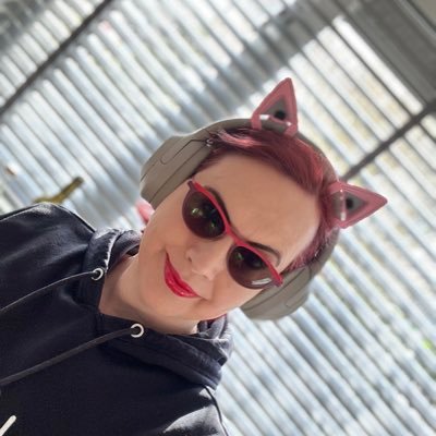 Speaker & Tech Explorer DevOps Microsoft MVP Developer Technologies Loves learning, Lego, our sand dunes and family! BSky @Stacy-Clouds.net