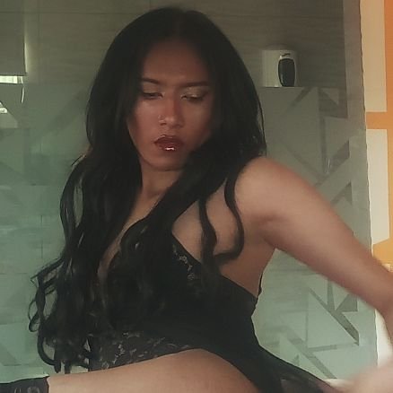 +18 she/her Main account
@Dianalauratv ⚧
https://t.co/5J5tLeseaM