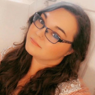 ✨Blogger~Pagan Witch~Self-Proclaimed Hippy~Aspiring Writer~Democrat~Invested In Authenticity~She/Her✨