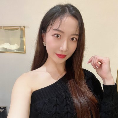 Paola74303362's profile picture. Ruo Jun willing, I would like to marry you in a red skirt.