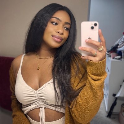 IG: _itsssreeree. Expect nothing, accept everything.