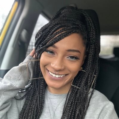 rayonamarie_'s profile picture. 𝚐𝚛𝚊𝚌𝚎 + 𝔠𝔥𝔞𝔬𝔰 ❤️‍🔥 | 24 ♌️