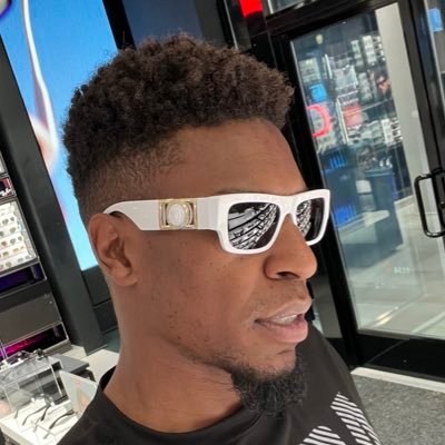 LeivClegg's profile picture. I try to give grace before I rage out.