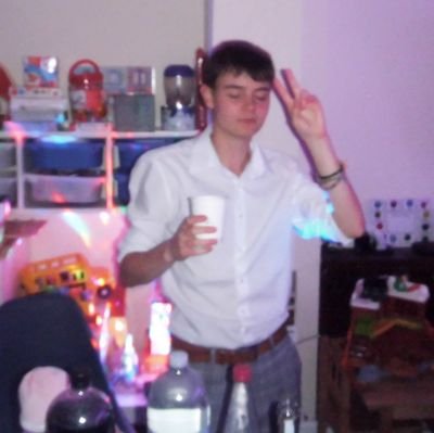 h3ystephen's profile picture. big life's biggest fan | he/him