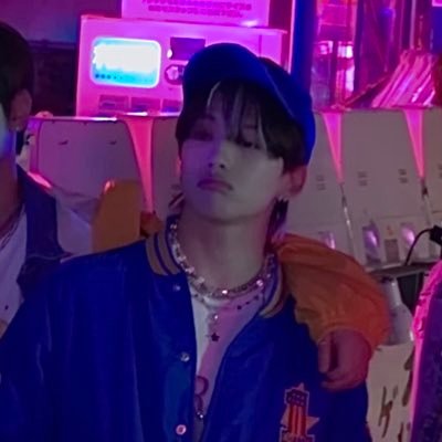 ateezyunhwa's profile picture. 