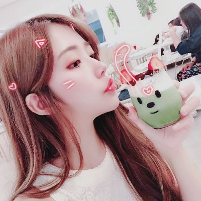 KarenDakr's profile picture. 