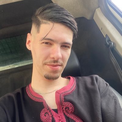 EAhrikt's profile picture. 