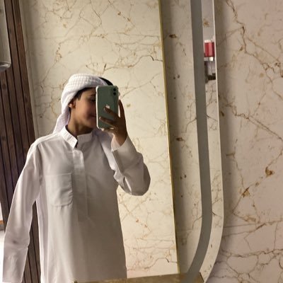 قد أعشق آلكتابه