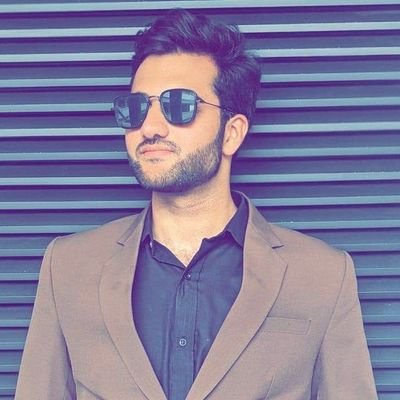 🇵🇰
Aries♈ 23 | cricket lover | black & white | 🎓 IBIAN |
Electrical Engineer | Single |
💼💼
😎 Interests 👔👓🎶📚⌚📷