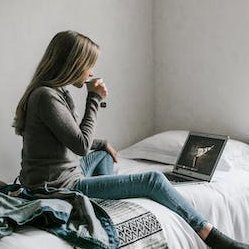 hoskin_dana's profile picture. ||A Fashion Enthusiast👗👠👝|| Part-time Hodophile ✈️🌏||
Food Lover 🍝🥗||