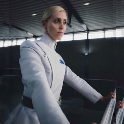 🍎🏙️⚖️ || probably overanalyzing star wars • accidental dedra meero cosplayer • tiktok: mara.j.skywalker