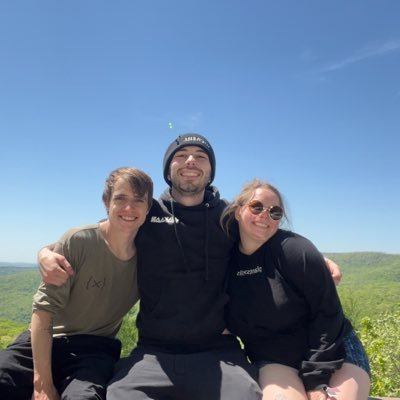 _auxten's profile picture. 🪬 Radical Audio Visual Experience 🪬