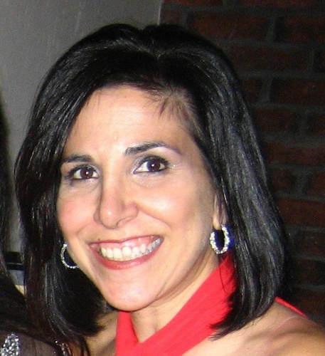 LipstickMcGyver's profile picture. Female McGyver, Jill of all trades.