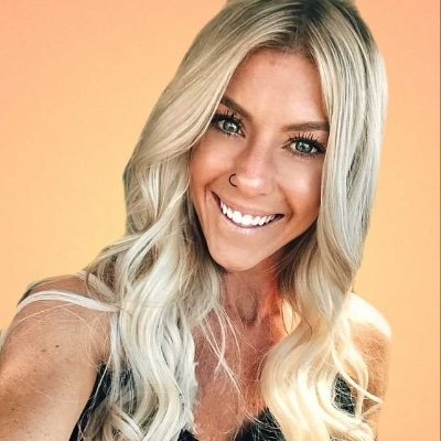 _alwaysnatalie's profile picture. Thoughts of an elderly millennial & American. A little business & some life | Ai + Automation Tips to save ⏱️+💰