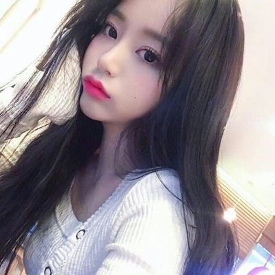 maura7851824776's profile picture. 