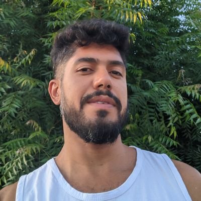 thi_engamb's profile picture. 