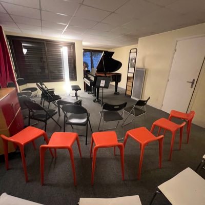 École de piano toulousaine . Vingt ans d’existence. Cours tous niveaux enfants et adultes par professeurs diplômés.