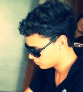 @AryLima13       ♥