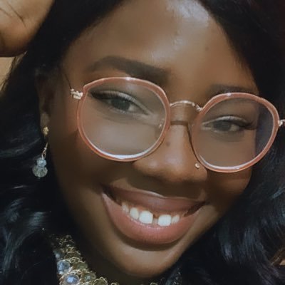 _theladyphoebe's profile picture. 📚 Love, Lies & Lagos Nights – Author ✍🏽 Fiction, blogs & honest Lagos tales 💼 9–5 soft girl, pen to paycheck 💌 New posts weekly | #FebẹWrites  🔗  👇🏾