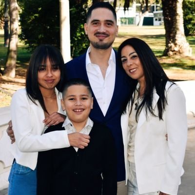 CinGus17's profile picture. 