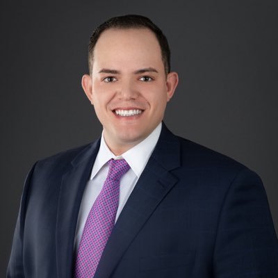 An MS2 from Puerto Rico looking to advocate for Sex and Gender Minority Health 🏳️🌈and develop a network of physicians with the same goals and desires!