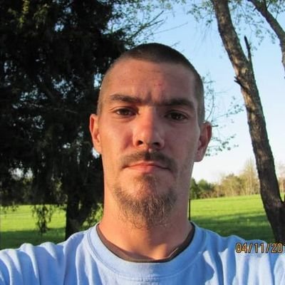 thajoka024's profile picture. 43 male 
single and looking for fun  😁😉  $joka024
