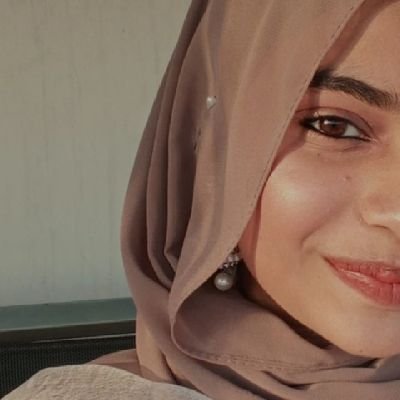 mulaqat me hi pta chlti he insan ki asliyat ki vo kis qism ka he ya vo jism ka bhukha he ya rishq ka bhukha hai