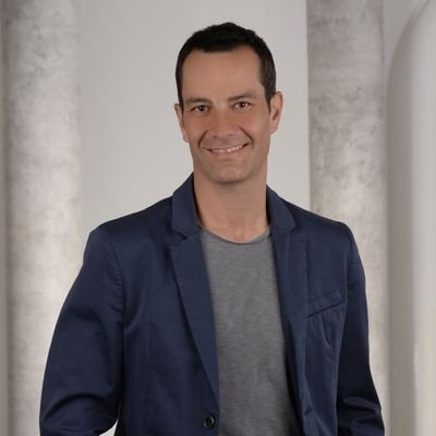 cemkosmaz's profile picture. Entrepreneur, investor, AI consultant