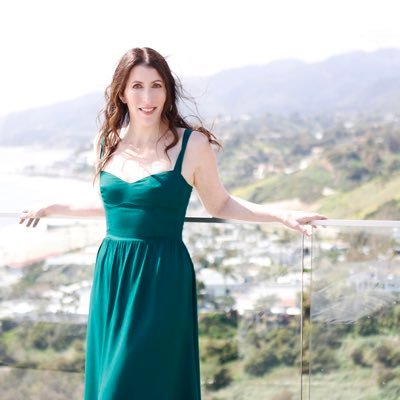 Writer & Interdisciplinary Artist working across Film, TV, & New Media. Host of Raising Cinephiles podcast.