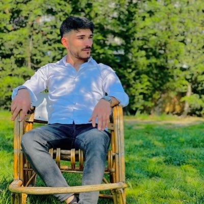 Eminuzun82's profile picture. Dünyadasın bunun tedavisi yok.