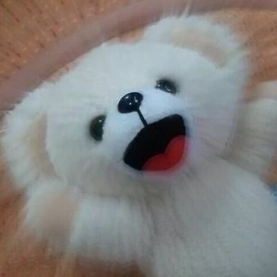 m0zzim0zzi's profile picture. 