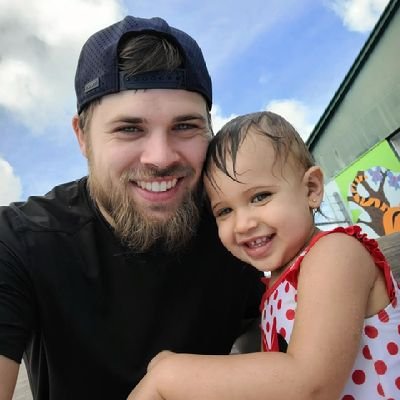 trezzayy's profile picture. Present