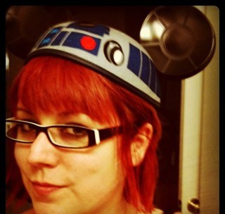 kimiloses's profile picture. I have no idea where I am right now.