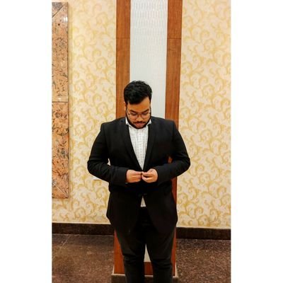 RonitKumarSaho1's profile picture. Struggling. 

MBBS, 2017-23, SCBMCH