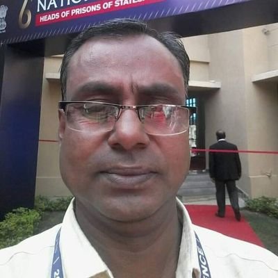 maheshwar khargone mp
india 🇮🇳
सब्र कोई कमजोरी नही होती,
ये वो ताक़तहै जो सब मे नही होती!