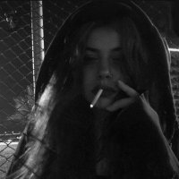 L O R Î 🍷 (@21lori__) Twitter profile photo