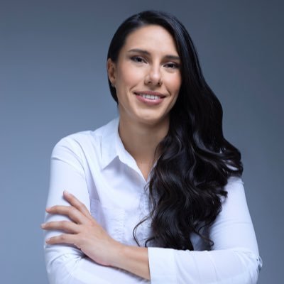 niches13's profile picture. Exnovia de la cirugía. Hoy locamente enamorada de la Salud Pública. En proceso de reconstrucción de sueños