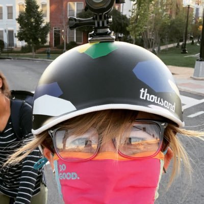 jorgpdd313213's profile picture. Here for transportation, cats, soccer (DCU|Everton), local crime/weather updates, and discourse with actual humans behind that tag.