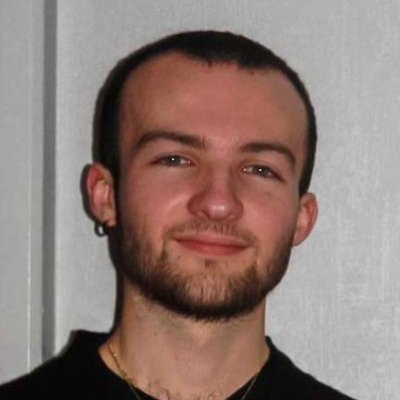 _victor_rl's profile picture. First time founder, starting to build something 👀