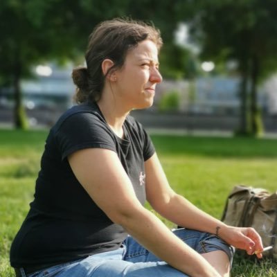 Aline Pabst Profile
