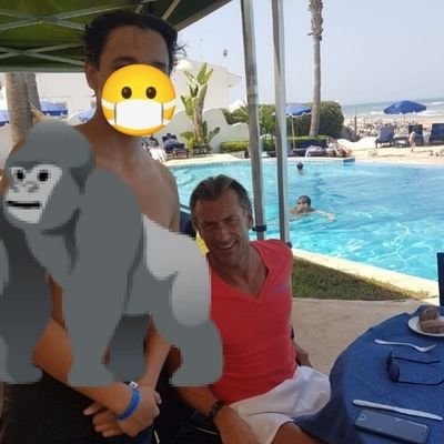 MicroChipUranus's profile picture. 🚫Microchip
🚫TransHumanism
🚫💉, 🚫💊, 🚫⚕️, 🚫🏦