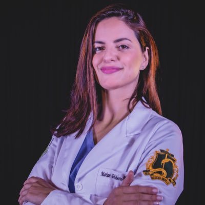 Brazilian medical student. Surgery enthusiast. English language instructor #medtwitter #medicalenglish #medicalstudent #englishlanguagelover #usmlestep1