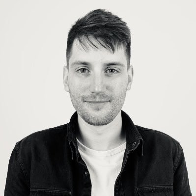 admoxly's profile picture. iOS at @Slice. 🍕🏒