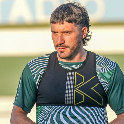 Futbolista profesional.
✌🏼🌞🇦🇷 Maradoniano¹⁰
https://t.co/Ha5mNhc3zC