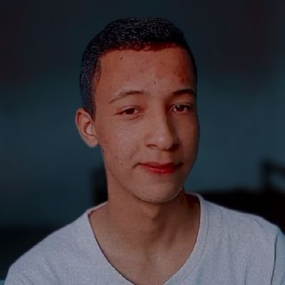 signo:libra♎
Aniversário:06/10🥳
Passatempo:ouvir musica🎶