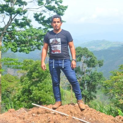 Nací el 19 de agosto de1989 soy revolucionario. Soy militante del FSLN.