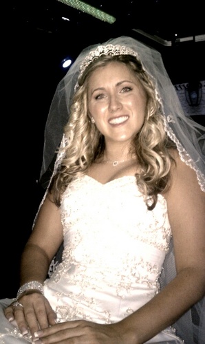 Angela_Marie18's profile picture. Wife, Mother, Sister, wino, and generally a kick a$$ chick!