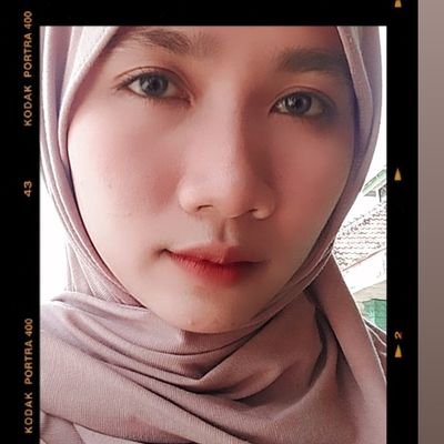 erikaseptya1's profile picture. 