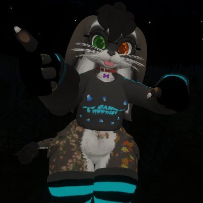 hi I'm Riley he/she I love hugs and kisses I'm a doe and i sum times post 🔞 thing or e+ things manly 🔞 i like being wholesom and
btw im a hermaphrodite